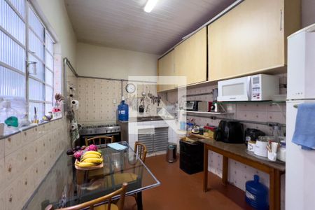Casa à venda com 217m², 3 quartos e 1 vaga Casa à venda com 217m², 3 quartos e 1 vagaCozinha