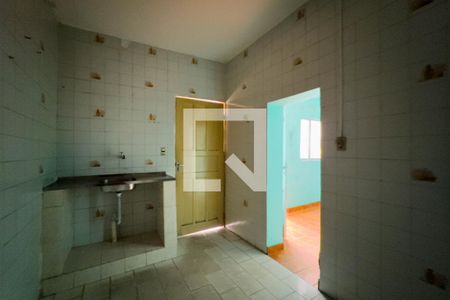 Casa à venda com 217m², 3 quartos e 1 vaga Casa à venda com 217m², 3 quartos e 1 vagaedícula