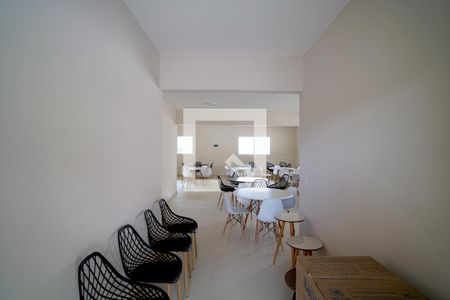 Apartamento para alugar com 68m², 2 quartos e 1 vagaÁrea comum