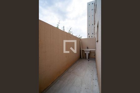 Apartamento para alugar com 68m², 2 quartos e 1 vagaÁrea de Serviço