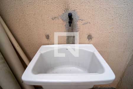 Apartamento para alugar com 68m², 2 quartos e 1 vagaÁrea de Serviço