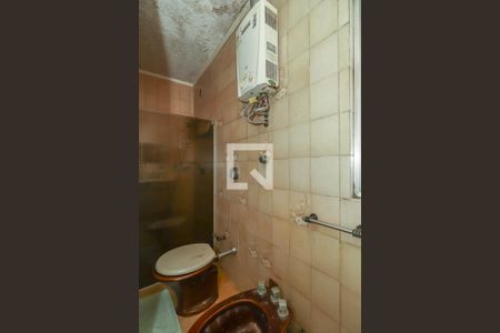 Casa à venda com 337m², 3 quartos e 4 vagasBanheiro da Suíte