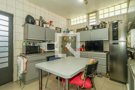 Casa à venda com 337m², 3 quartos e 4 vagasCozinha