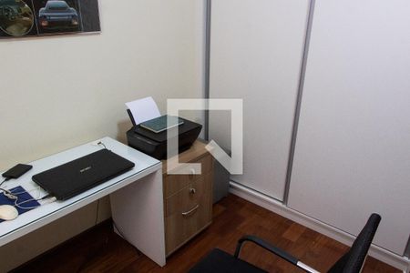 Casa à venda com 180m², 3 quartos e 4 vagas Casa à venda com 180m², 3 quartos e 4 vagasQUARTO 1