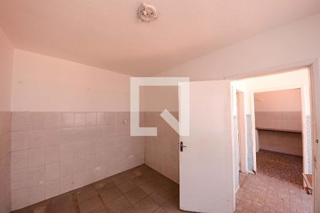 Casa à venda com 317m², 4 quartos e 2 vagas Casa à venda com 317m², 4 quartos e 2 vagasQuarto de Serviço