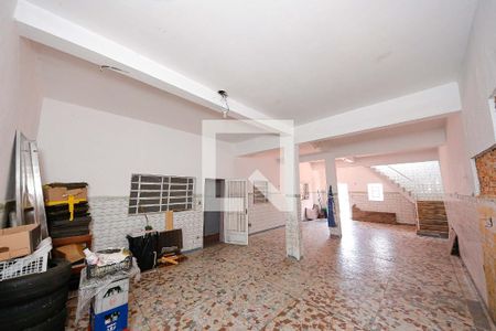 Casa à venda com 317m², 4 quartos e 2 vagas Casa à venda com 317m², 4 quartos e 2 vagasSalão