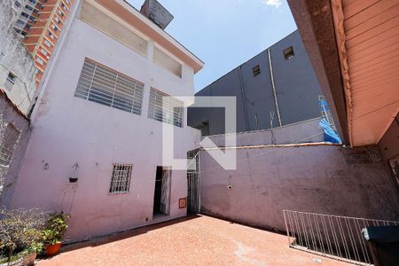 Casa à venda com 317m², 4 quartos e 2 vagas Casa à venda com 317m², 4 quartos e 2 vagasÁrea de Serviço