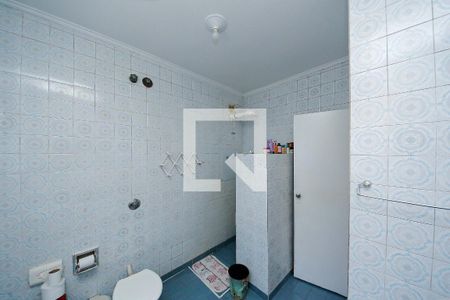 Casa à venda com 317m², 4 quartos e 2 vagas Casa à venda com 317m², 4 quartos e 2 vagasBanheiro 1