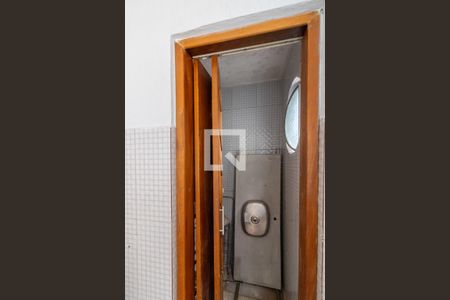 Casa à venda com 152m², 4 quartos e 3 vagasBanheiro de Serviço