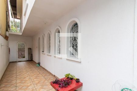 Casa à venda com 152m², 4 quartos e 3 vagasCorredor Lateral