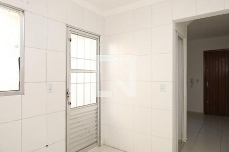 Casa para alugar com 60m², 2 quartos e 1 vagaCozinha