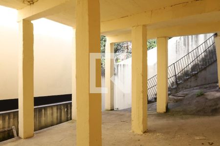 Casa para alugar com 60m², 2 quartos e 1 vagaÁrea comum