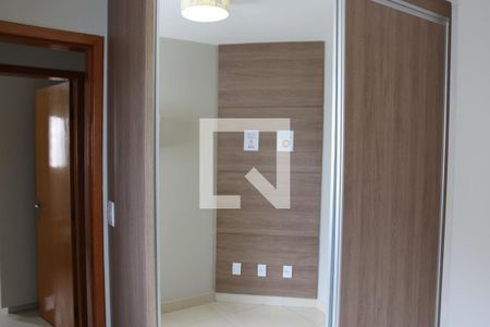 Apartamento para alugar com 77m², 3 quartos e 1 vagaQuarto 2