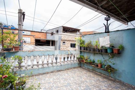 Casa à venda com 230m², 5 quartos e 1 vagaÁrea de Serviço