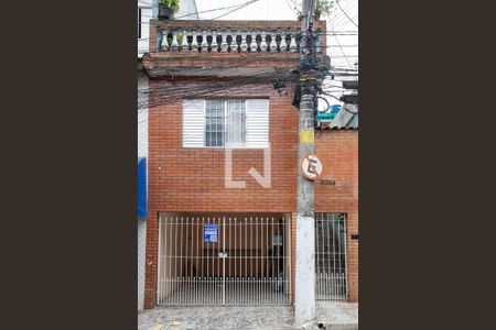Casa à venda com 230m², 5 quartos e 1 vagaFachada