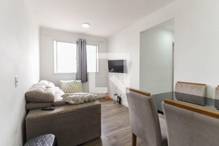Sala de apartamento para alugar com 2 quartos, 41m² em Itaquera, São Paulo