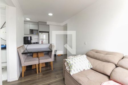 Sala de apartamento para alugar com 2 quartos, 41m² em Itaquera, São Paulo