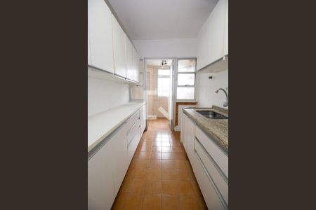 Apartamento à venda com 70m², 2 quartos e 2 vagasCozinha