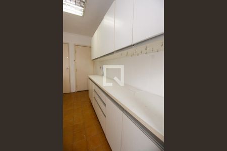 Apartamento à venda com 70m², 2 quartos e 2 vagasCozinha