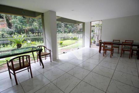 Apartamento à venda com 70m², 2 quartos e 2 vagasÁrea comum - Salão de festas