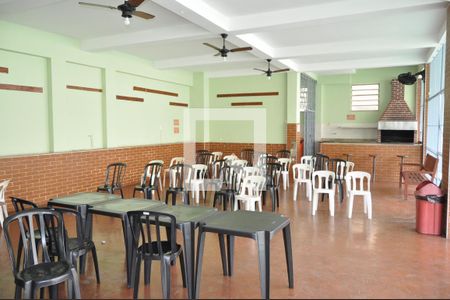 Apartamento à venda com 80m², 2 quartos e 1 vagaÁrea comum