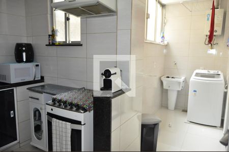 Apartamento à venda com 80m², 2 quartos e 1 vagaÁrea de Serviço