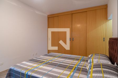 Apartamento à venda com 180m², 3 quartos e 1 vaga Apartamento à venda com 180m², 3 quartos e 1 vagaSuíte