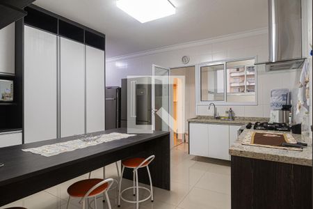Apartamento à venda com 180m², 3 quartos e 1 vaga Apartamento à venda com 180m², 3 quartos e 1 vagaCozinha