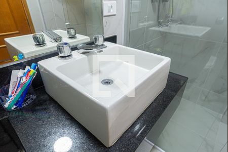 Apartamento à venda com 180m², 3 quartos e 1 vaga Apartamento à venda com 180m², 3 quartos e 1 vagaBanheiro 2