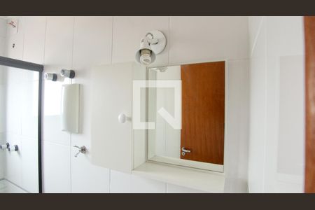 Apartamento à venda com 160m², 3 quartos e 3 vagas Apartamento à venda com 160m², 3 quartos e 3 vagasBanheiro