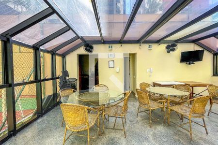 Apartamento à venda com 84m², 2 quartos e 2 vagas Apartamento à venda com 84m², 2 quartos e 2 vagasÁrea comum - Churrasqueira