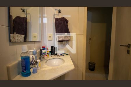 Casa de condomínio à venda com 280m², 5 quartos e 4 vagasBanheiro da Suíte 4