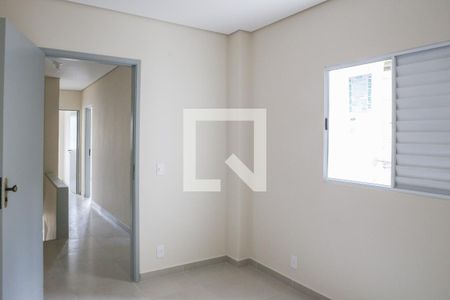 Casa à venda com 130m², 3 quartos e 3 vagas Casa à venda com 130m², 3 quartos e 3 vagasQuarto 2