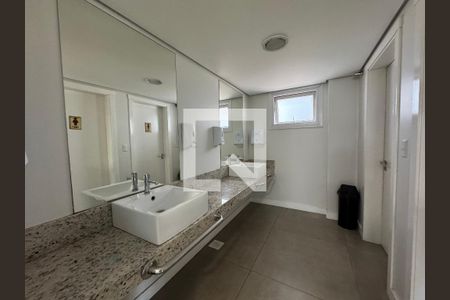 Apartamento à venda com 79m², 2 quartos e 1 vaga Apartamento à venda com 79m², 2 quartos e 1 vagaÁrea comum