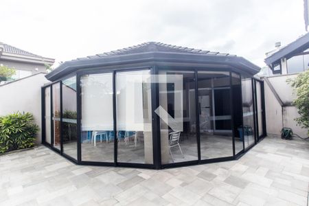 Casa de condomínio à venda com 849m², 4 quartos e 6 vagas Casa de condomínio à venda com 849m², 4 quartos e 6 vagasÁrea gourmet