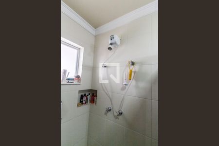 Casa de condomínio à venda com 849m², 4 quartos e 6 vagas Casa de condomínio à venda com 849m², 4 quartos e 6 vagasBanheiro da Suíte 2