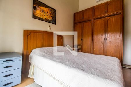 Casa de condomínio à venda com 849m², 4 quartos e 6 vagas Casa de condomínio à venda com 849m², 4 quartos e 6 vagasSuíte 3