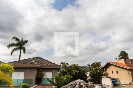 Casa de condomínio à venda com 849m², 4 quartos e 6 vagas Casa de condomínio à venda com 849m², 4 quartos e 6 vagasVista da Varanda da Suíte 3