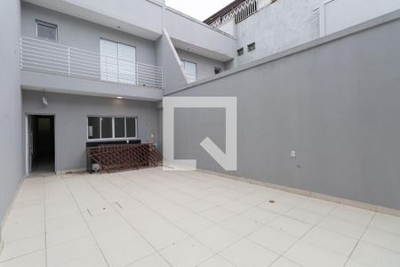 Casa à venda com 247m², 3 quartos e 3 vagasQuintal