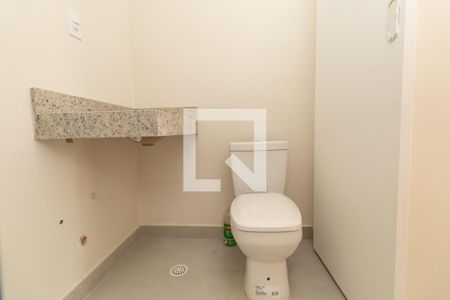 Casa à venda com 247m², 3 quartos e 3 vagasBanheiro Suíte 1