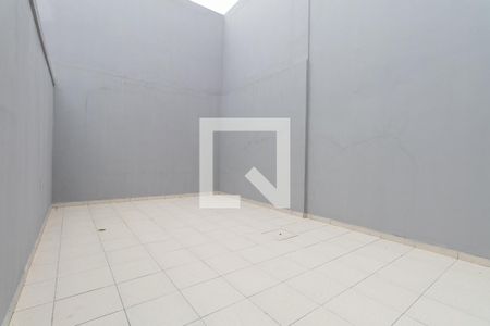 Casa à venda com 247m², 3 quartos e 3 vagasQuintal