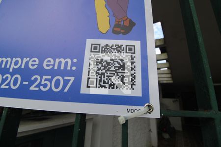 Casa à venda com 100m², 2 quartos e 2 vagasPlaquinha