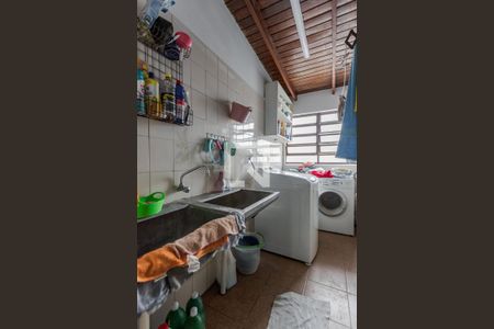 Casa à venda com 424m², 3 quartos e 4 vagasCozinha e Área de Serviço