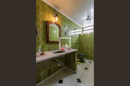 Casa à venda com 424m², 3 quartos e 4 vagasBanheiro 