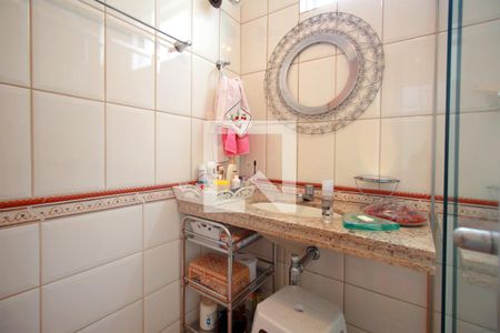 Apartamento à venda com 110m², 4 quartos e 2 vagasBanheiro da Suíte