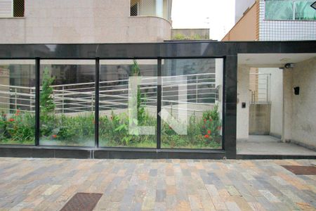 Apartamento à venda com 110m², 4 quartos e 2 vagasfachada