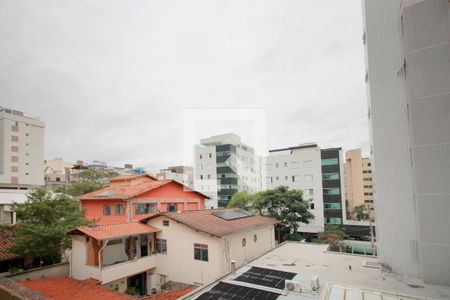 Apartamento à venda com 110m², 4 quartos e 2 vagasVista Quarto 3