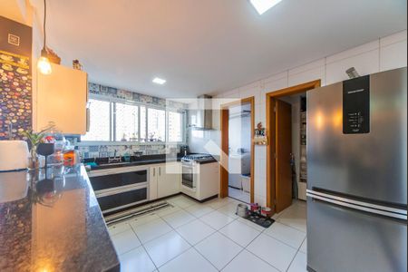 Apartamento à venda com 100m², 3 quartos e 2 vagas Apartamento à venda com 100m², 3 quartos e 2 vagasCozinha