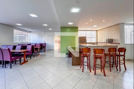 Apartamento à venda com 100m², 3 quartos e 2 vagas Apartamento à venda com 100m², 3 quartos e 2 vagasÁrea comum - Salão de festas