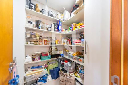 Apartamento à venda com 100m², 3 quartos e 2 vagas Apartamento à venda com 100m², 3 quartos e 2 vagasDespensa